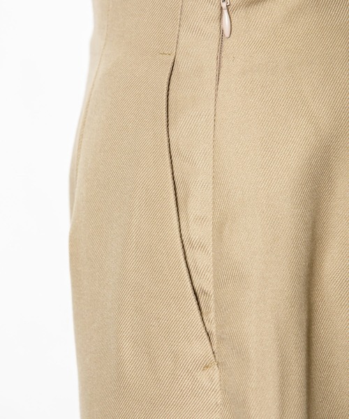 AS KNOW AS PINKY(アズノゥアズピンキー)の「交差する風の訪れスカート(スカート・レディース・オフホワイト/ホワイト系その他/ベージュ/ベージュ系その他・FREE)」の16枚目の写真