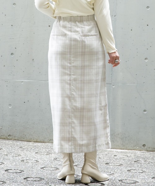 AS KNOW AS PINKY(アズノゥアズピンキー)の「交差する風の訪れスカート(スカート・レディース・オフホワイト/ホワイト系その他/ベージュ/ベージュ系その他・FREE)」の22枚目の写真