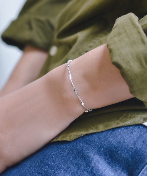 rehacer（レアセル）の「rehacer : Overlap Bangle Made in Japan