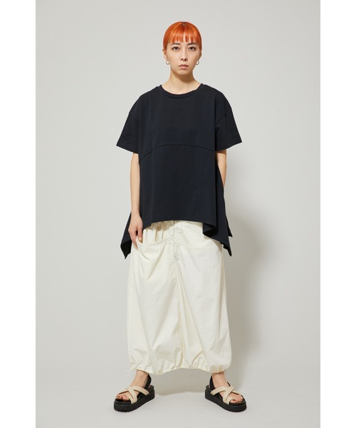 HeRIN.CYE（ヘリンドットサイ）の「2WAY panel T-shirt（Tシャツ/カットソー・レディース・ブラック/ライム/ライトベージュ・FREE）」の4枚目の写真