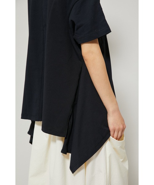 HeRIN.CYE（ヘリンドットサイ）の「2WAY panel T-shirt（Tシャツ/カットソー・レディース・ブラック/ライム/ライトベージュ・FREE）」の9枚目の写真