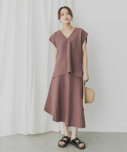 KBF+（ケービーエフプラス）の「KBF+　ニットベスト+アシメスカートSETUP（ワンピース・レディース・パープル/ブラウン・ONE）」の7枚目の写真