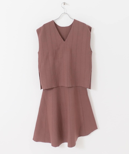 KBF+（ケービーエフプラス）の「KBF+　ニットベスト+アシメスカートSETUP（ワンピース・レディース・パープル/ブラウン・ONE）」の16枚目の写真