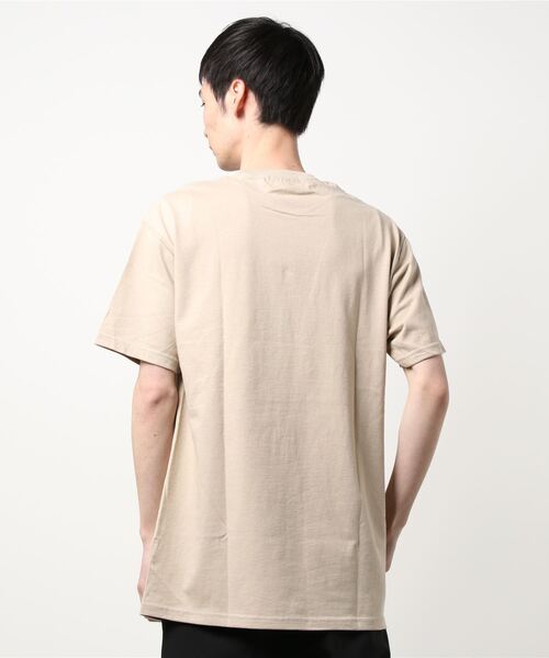 CIAOPANIC（チャオパニック）の「【BOWWOW/バウワウ】THE OLD MAN THE SEA（Tシャツ/カットソー・メンズ・ベージュ/ホワイト・LARGE/MEDIUM）」の4枚目の写真