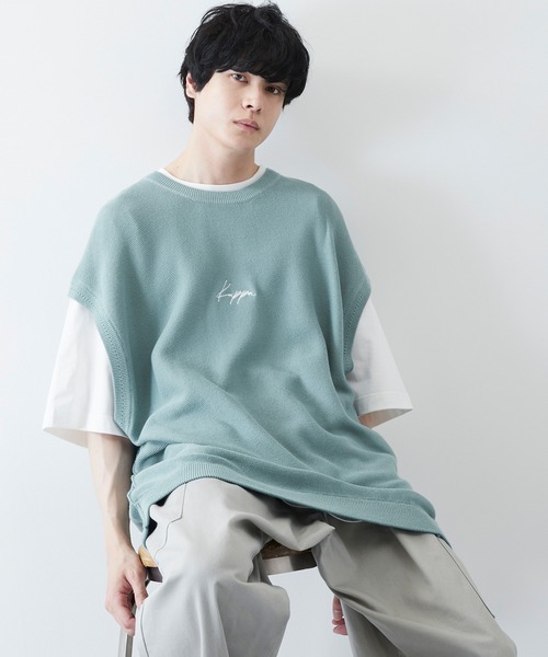 Kappa（カッパ）の「Kappa / カッパ 別注 ロゴ刺繍 オーバーサイズ クルー リンキング ニットベスト（ベスト・メンズ・ライトグレー/ブラック/グレイッシュベージュ/グレイッシュブルー・M/L）」の4枚目の写真