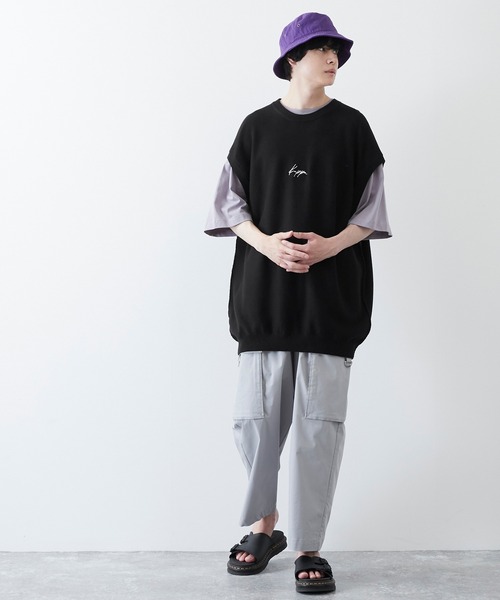 Kappa（カッパ）の「Kappa / カッパ 別注 ロゴ刺繍 オーバーサイズ クルー リンキング ニットベスト（ベスト・メンズ・ライトグレー/ブラック/グレイッシュベージュ/グレイッシュブルー・M/L）」の14枚目の写真