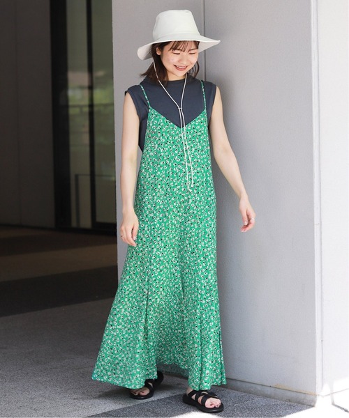 SLOBE IENA（スローブイエナ）の「パンジープリントキャミワンピース【手洗い可能】◆（ワンピース・レディース・ネイビー/グリーン・FREE）」の20枚目の写真