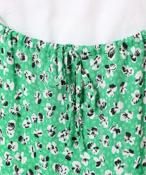 SLOBE IENA（スローブイエナ）の「パンジープリントキャミワンピース【手洗い可能】◆（ワンピース・レディース・ネイビー/グリーン・FREE）」の9枚目の写真