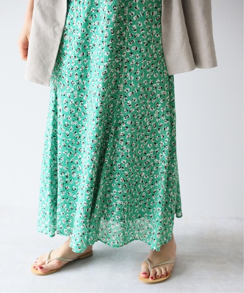 SLOBE IENA（スローブイエナ）の「パンジープリントキャミワンピース【手洗い可能】◆（ワンピース・レディース・ネイビー/グリーン・FREE）」の22枚目の写真