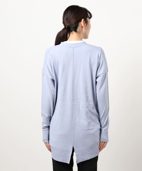 LE FOYER（ルフォワイエ）の「ベーシックカーディガン（ニット/セーター・レディース・ライトグレー/ライトブルー/ベージュ・38）」の4枚目の写真