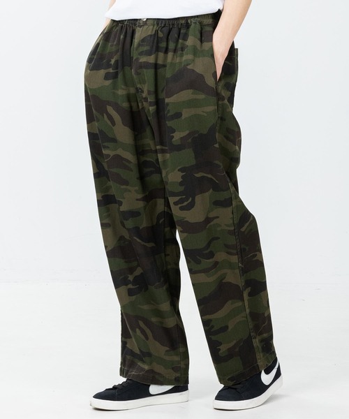 XLARGE（エクストララージ）の「WIDE EASY WORK PANTS（その他パンツ・メンズ・ベージュ/カモフラージュ/ブラック/ネイビー/オリーブ・L/XL/M/S）」の5枚目の写真