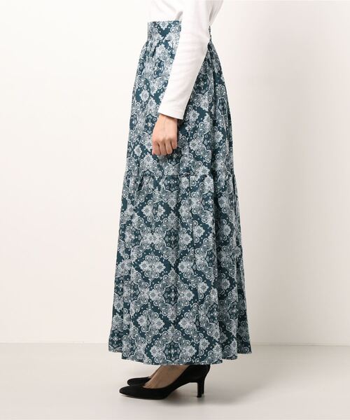 lala Born（ララボーン）の「lalaBorn/アートモチーフロングスカート（スカート・レディース・ホワイト/ブラック/グリーン・FREE）」の17枚目の写真