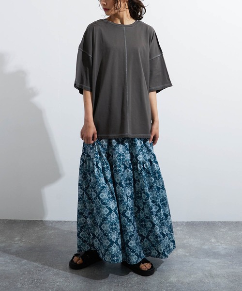 lala Born（ララボーン）の「lalaBorn/アートモチーフロングスカート（スカート・レディース・ホワイト/ブラック/グリーン・FREE）」の15枚目の写真