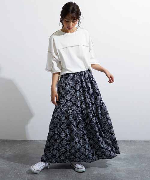 lala Born（ララボーン）の「lalaBorn/アートモチーフロングスカート（スカート・レディース・ホワイト/ブラック/グリーン・FREE）」の10枚目の写真