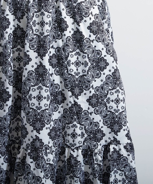 lala Born（ララボーン）の「lalaBorn/アートモチーフロングスカート（スカート・レディース・ホワイト/ブラック/グリーン・FREE）」の8枚目の写真