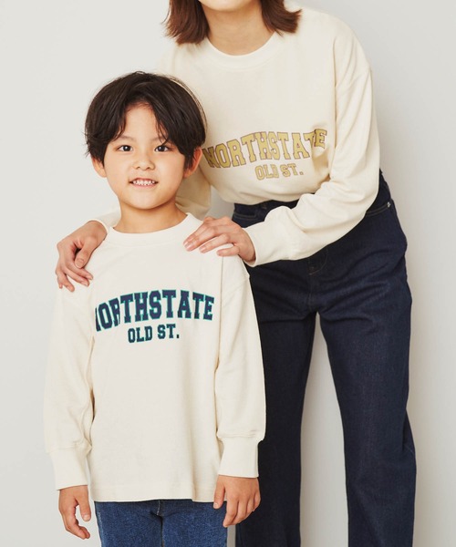 ＆yam（アンドヤム）の「デコボコ織カレッジロンT【親子お揃い/リンクコーデ】（Tシャツ/カットソー・キッズ・ベージュ/ブラック/ホワイト/ブルー・140-150cm/150-160cm/120-130cm/110-120cm/130-140cm）」の5枚目の写真