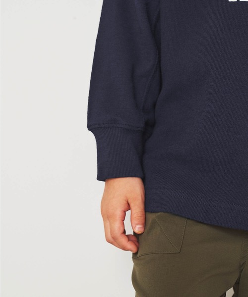 ＆yam（アンドヤム）の「デコボコ織カレッジロンT【親子お揃い/リンクコーデ】（Tシャツ/カットソー・キッズ・ベージュ/ブラック/ホワイト/ブルー・140-150cm/150-160cm/120-130cm/110-120cm/130-140cm）」の14枚目の写真