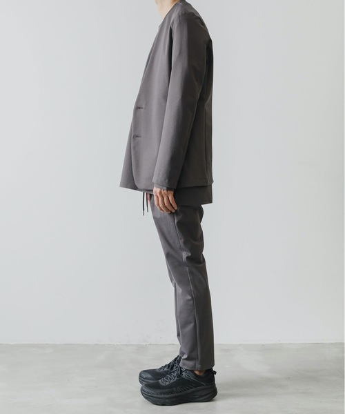 ATTACHMENT（アタッチメント）の「PONTE JERSEY COOLARLESS BLAZER（テーラードジャケット・メンズ・ブラウン/ブラック・1/2/3）」の13枚目の写真