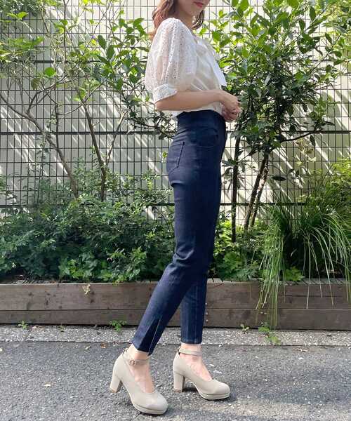 MAJESTIC LEGON（マジェスティックレゴン）の「着まわしリボンブラウス（シャツ/ブラウス・レディース・オフホワイト/ライトグレー/ブラック・SMALL/MEDIUM）」の9枚目の写真