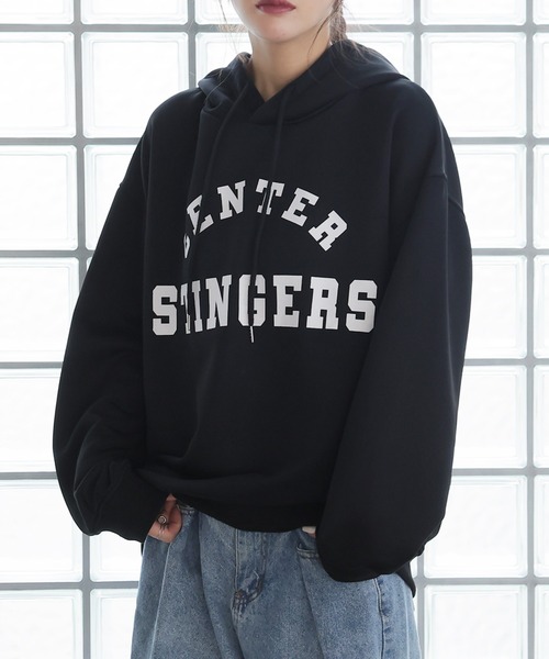 Girly Doll(ガーリードール)の「ロゴプリントビッグシルエットスウェットパーカー(パーカー・レディース・ベージュ/イエロー/ネイビー/ブラック/グレー・L/M/XL)」の20枚目の写真