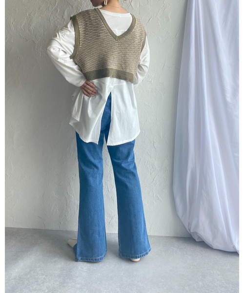 She's Closet（シーズクローゼット）の「前後2way配色Vネックショートニットベスト（ベスト・レディース・ブラック/アイボリー/ブラウン/カーキ・FREE）」の22枚目の写真