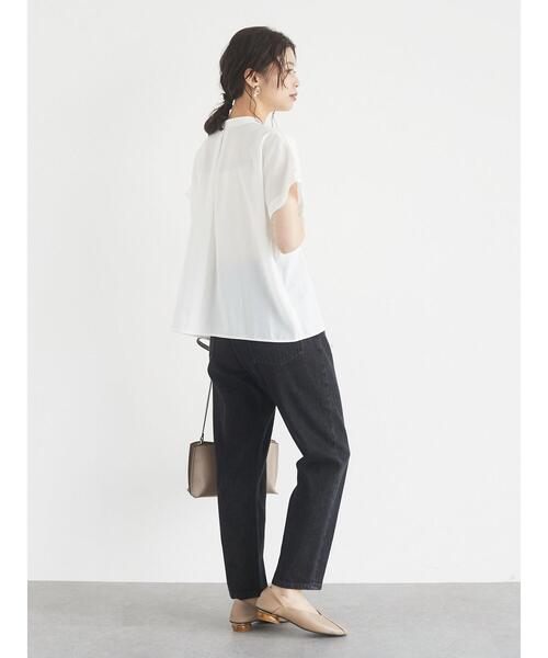 ELENCARE DUE（エレンカーレデュエ）の「・ELENCARE DUE ｲﾛｲﾛ釦5分袖ﾌﾞﾗｳｽ＊（シャツ/ブラウス・レディース・チャコールグレー/ベージュ/ブラック/オフホワイト・FREE）」の12枚目の写真