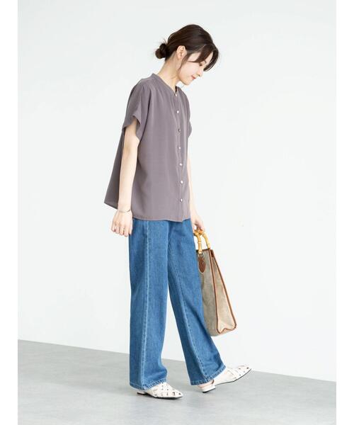 ELENCARE DUE（エレンカーレデュエ）の「・ELENCARE DUE ｲﾛｲﾛ釦5分袖ﾌﾞﾗｳｽ＊（シャツ/ブラウス・レディース・チャコールグレー/ベージュ/ブラック/オフホワイト・FREE）」の21枚目の写真