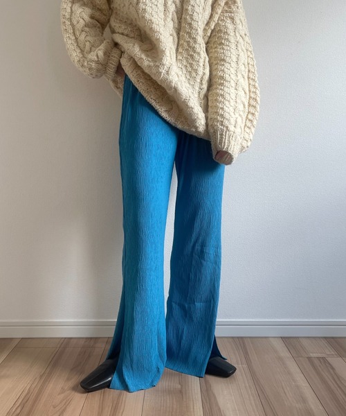 wee9s(ウィークス)の「wrinkle slit stretch pants / ウエストゴムシワ加工クリンクルスリットストレッチパンツ(その他パンツ・レディース・イエロー/ブルー・M)」の5枚目の写真