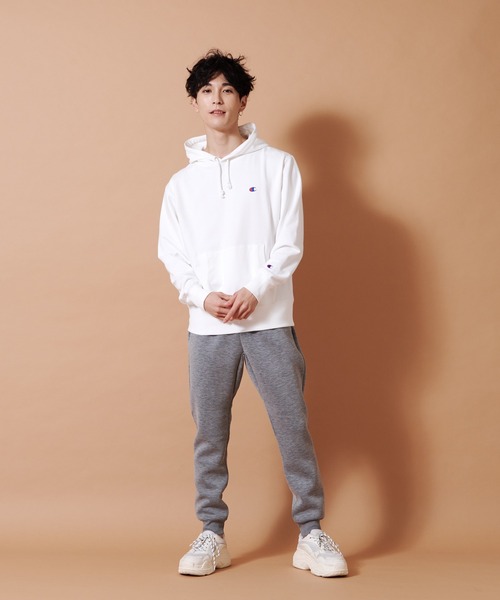 Champion(チャンピオン)の「【CHAMPION/チャンピオン】アスレジャースウェットパーカー 軽量素材使用 スポーティなスウエットパーカー C3-LS151(パーカー・メンズ・ホワイト/ブラック/杢グレー・MEDIUM/LARGE/X-LARGE)」の4枚目の写真