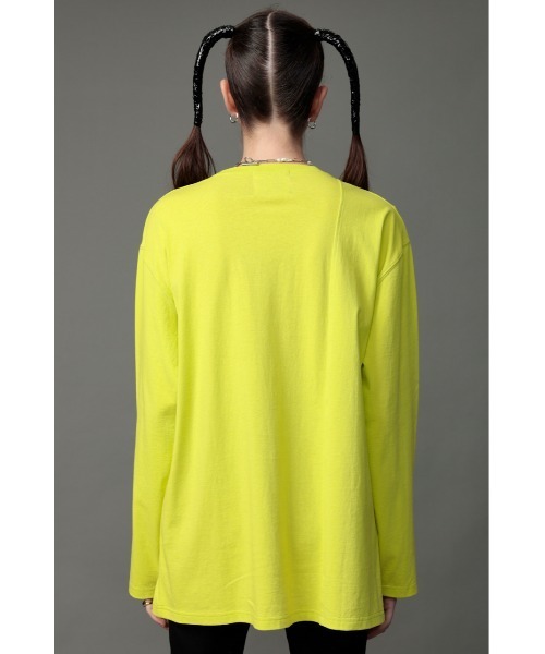 SLY（スライ）の「YUKAHIRAC X SLY PHOTO L S T/SH フォト ロングスリーブ Tシャツ（Tシャツ/カットソー・レディース・イエロー/グレー/オフホワイト・FREE）」の18枚目の写真