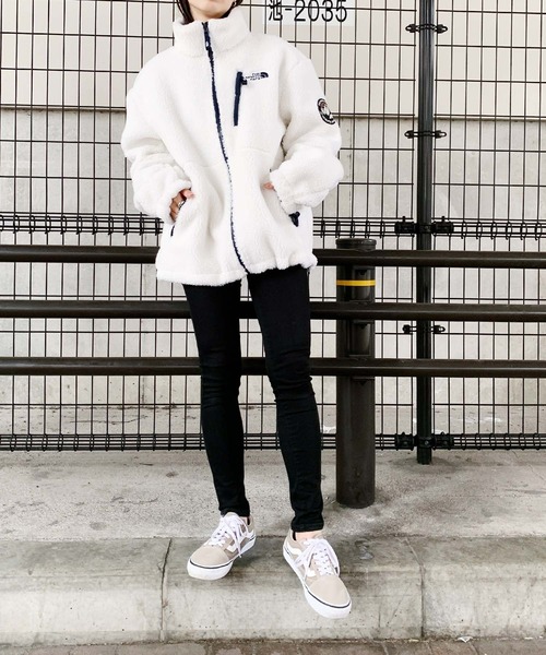 THE NORTH FACE（ザノースフェイス）の「【THE NORTH FACE】(ザ・ノース・フェイス) RIMO FLEECE JACKET ボア ジャケット（ブルゾン・レディース・アイボリー/ブラック/ベージュ/ライトベージュ・L/M/XL/XXL/XS/S）」の14枚目の写真