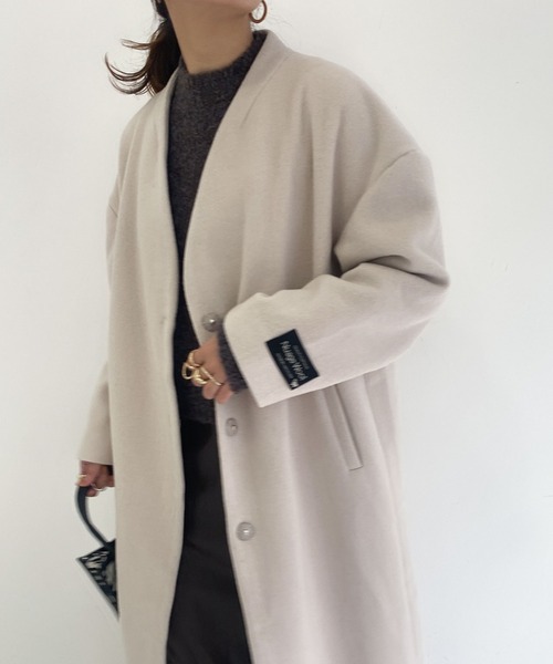 archives(アルシーヴ)の「Vネックコート(ノーカラーコート・レディース・アイボリー/ブラック/グレー/グレイッシュベージュ/ピンクベージュ・MEDIUM)」の7枚目の写真