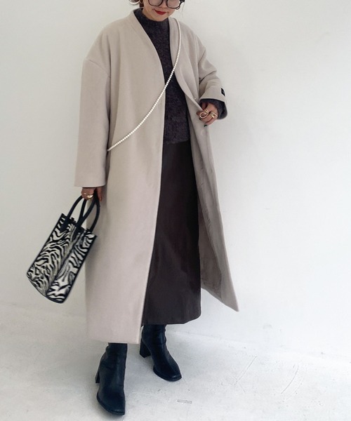 archives(アルシーヴ)の「Vネックコート(ノーカラーコート・レディース・アイボリー/ブラック/グレー/グレイッシュベージュ/ピンクベージュ・MEDIUM)」の9枚目の写真