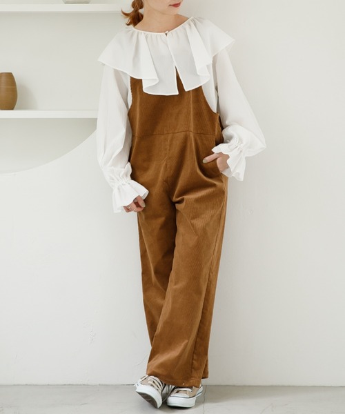 SLURR（スラ―）の「コーデュロイサロペット（サロペット/オーバーオール・レディース・アイボリー/モカ/ライトグリーン・FREE）」の2枚目の写真