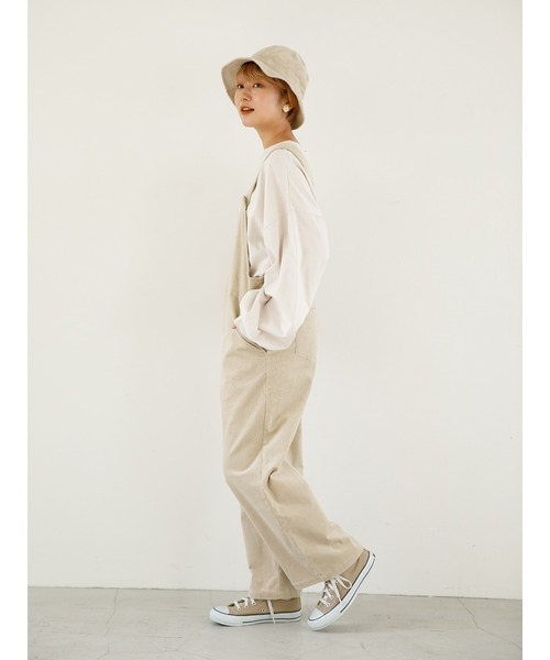 SLURR（スラ―）の「コーデュロイサロペット（サロペット/オーバーオール・レディース・アイボリー/モカ/ライトグリーン・FREE）」の4枚目の写真