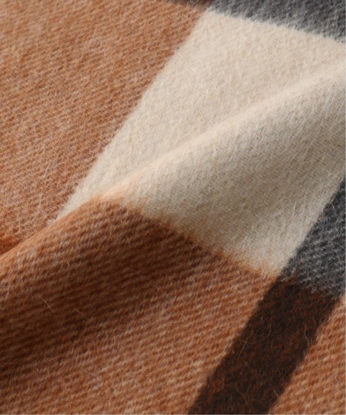 Joshua Ellis（ジョシュアエリス）の「【Joshua Ellis / ジョシュア エリス】Primary Black Watch (35×190)（マフラー・メンズ・ネイビー/キャメル/カーキ・FREE）」の4枚目の写真