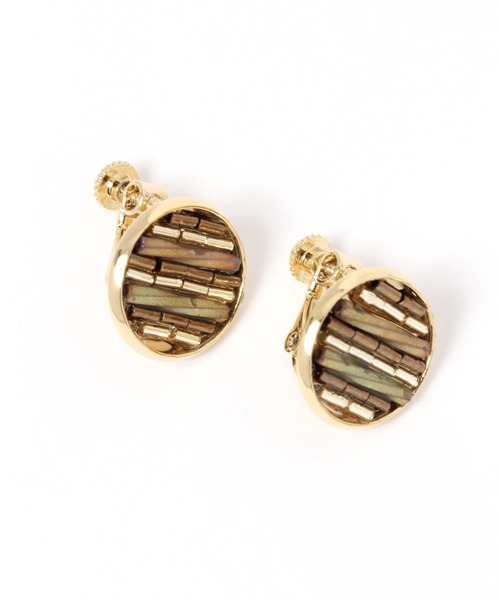 studio CLIP（スタディオクリップ）の「2WAYビーズメタルイヤリング（イヤリング・レディース・ホワイト/グレー・FREE）」の4枚目の写真