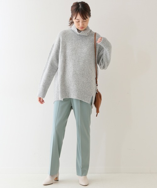 SLOBE IENA（スローブイエナ）の「TRトロストレートパンツ【手洗い可能】◆（スラックス・レディース・グリーン/グレー系その他・38/36）」の10枚目の写真