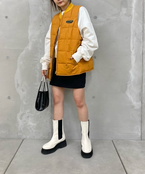WHO'S WHO gallery(フーズフーギャラリー)の「カラーサイドゴアブーツ(ブーツ・レディース・グリーン/ブラック/オフホワイト・LARGE/MEDIUM)」の9枚目の写真