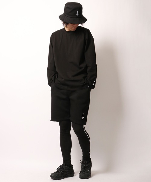 ByTheR（バイザアール）の「BYTHER 韓国ブランド クロス刺繍長袖Tシャツ（Tシャツ/カットソー・メンズ・ブラック・FREE）」の7枚目の写真