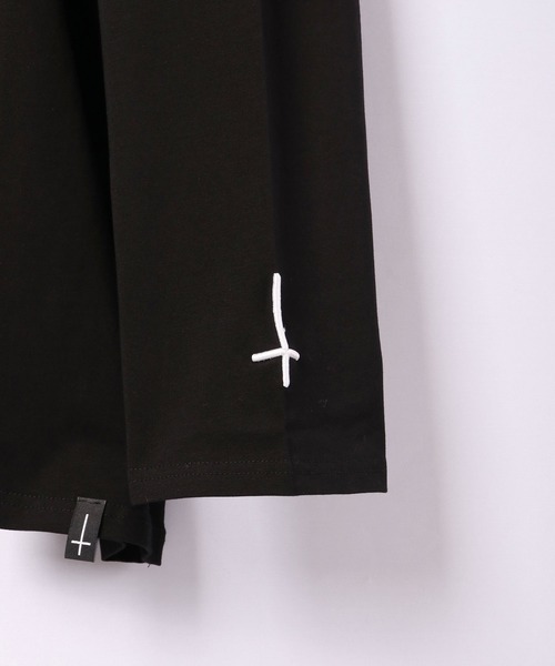 ByTheR（バイザアール）の「BYTHER 韓国ブランド クロス刺繍長袖Tシャツ（Tシャツ/カットソー・メンズ・ブラック・FREE）」の11枚目の写真