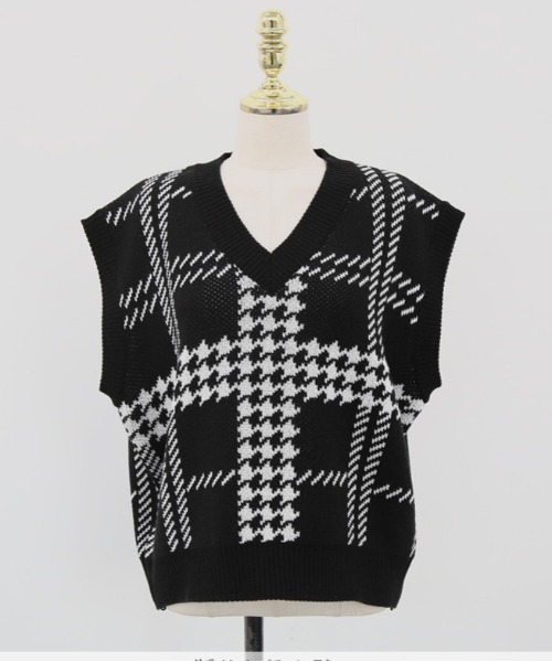 NANING9（ナンニング）の「NANING9 チェック柄Vネックオーバーサイズベスト（ベスト・レディース・ブラック/クリーム/ピンク・FREE）」の18枚目の写真