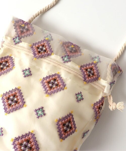 BREEZE（ブリーズ）の「刺繍巾着ポシェット（ショルダーバッグ・キッズ・ブラック/オフホワイト・FREE）」の9枚目の写真