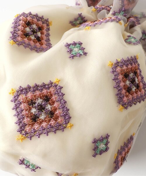 BREEZE（ブリーズ）の「刺繍巾着ポシェット（ショルダーバッグ・キッズ・ブラック/オフホワイト・FREE）」の11枚目の写真