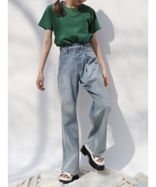 EVRIS（エヴリス）の「バックルプラットフォームサンダル（サンダル・レディース・ホワイト/ブラック・SMALL/MEDIUM/LARGE）」の17枚目の写真