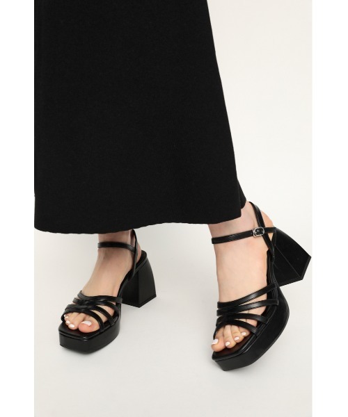 SLY（スライ）の「SQUARE PLATFORM HEELED SANDAL スクエア