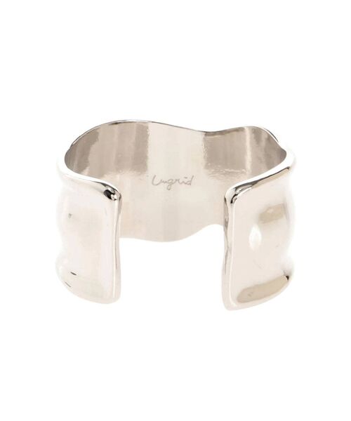 Ungrid（アングリッド）の「メタルワイドニュアンスバングル（ブレスレット・レディース・シルバー・FREE）」の6枚目の写真