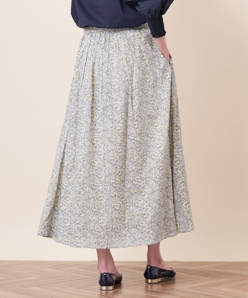 en recre(アンレクレ)の「洗えるボタニカル柄ロングスカート(スカート・レディース・ダークラベンダー/レモンイエロー・2)」の12枚目の写真