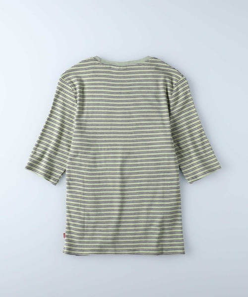 Levi's(リーバイス)の「【Levi's】スリムリブTシャツ(Tシャツ/カットソー・レディース・ブラック・S/M)」の8枚目の写真