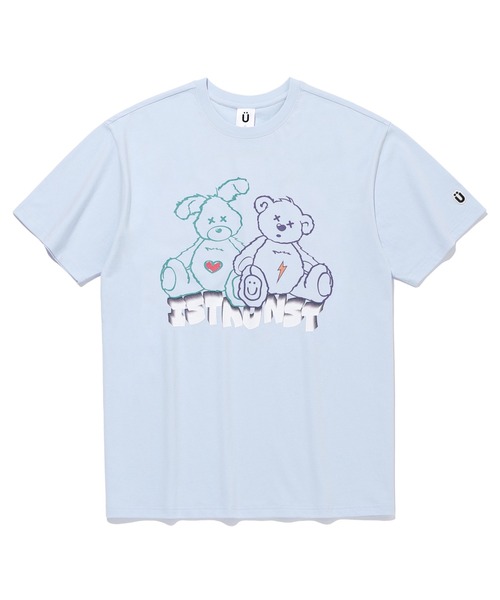 ISTKUNST(イストクンスト)の「【ISTKUNST 】FRIEND TEE / イストクンスト フレンド グラフィック Tシャツ(Tシャツ/カットソー・メンズ・ホワイト/ライトブルー・LARGE/MEDIUM)」の3枚目の写真